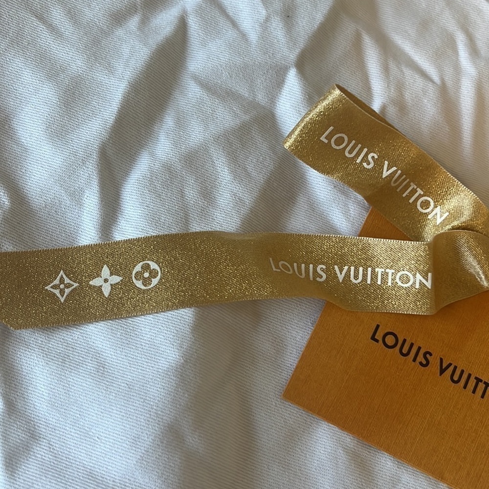 Authentic Louis Vuitton Gift Wrapping Ribbon + Gift Card - Picture 3 of 3